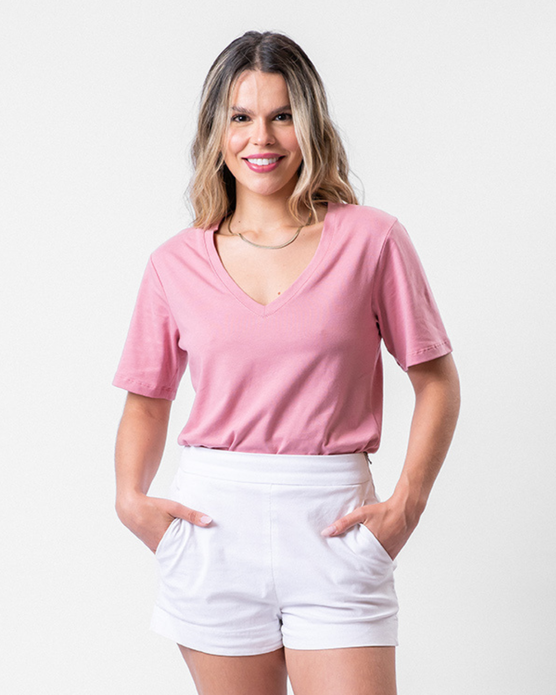 Camiseta de Algodão Premium Gola V Rosa