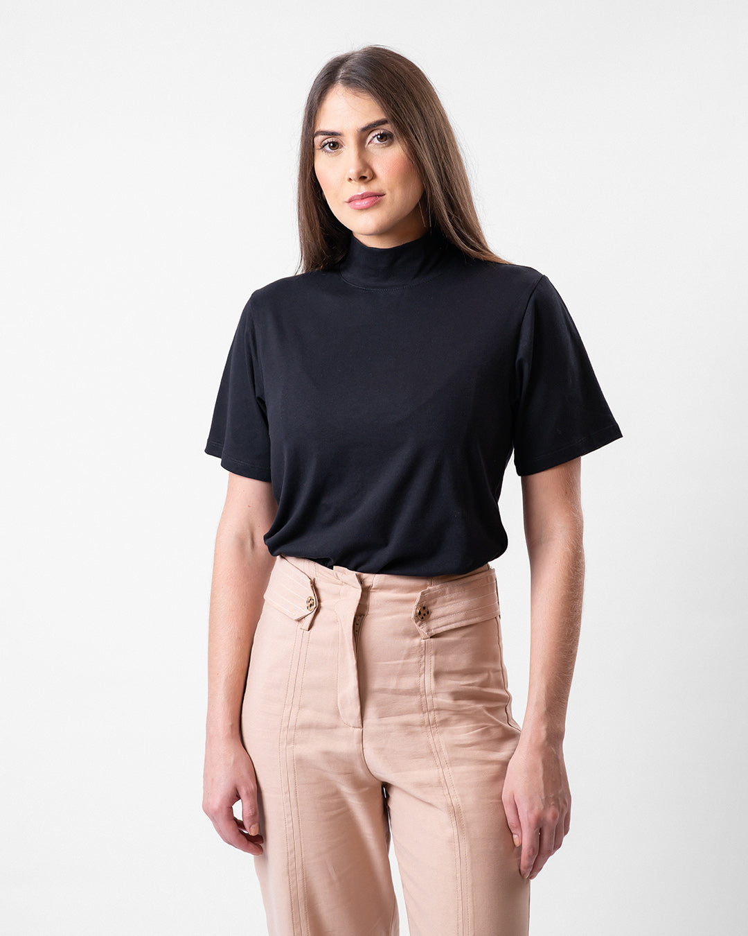 Camiseta de Algodão Premium Gola Alta Preta