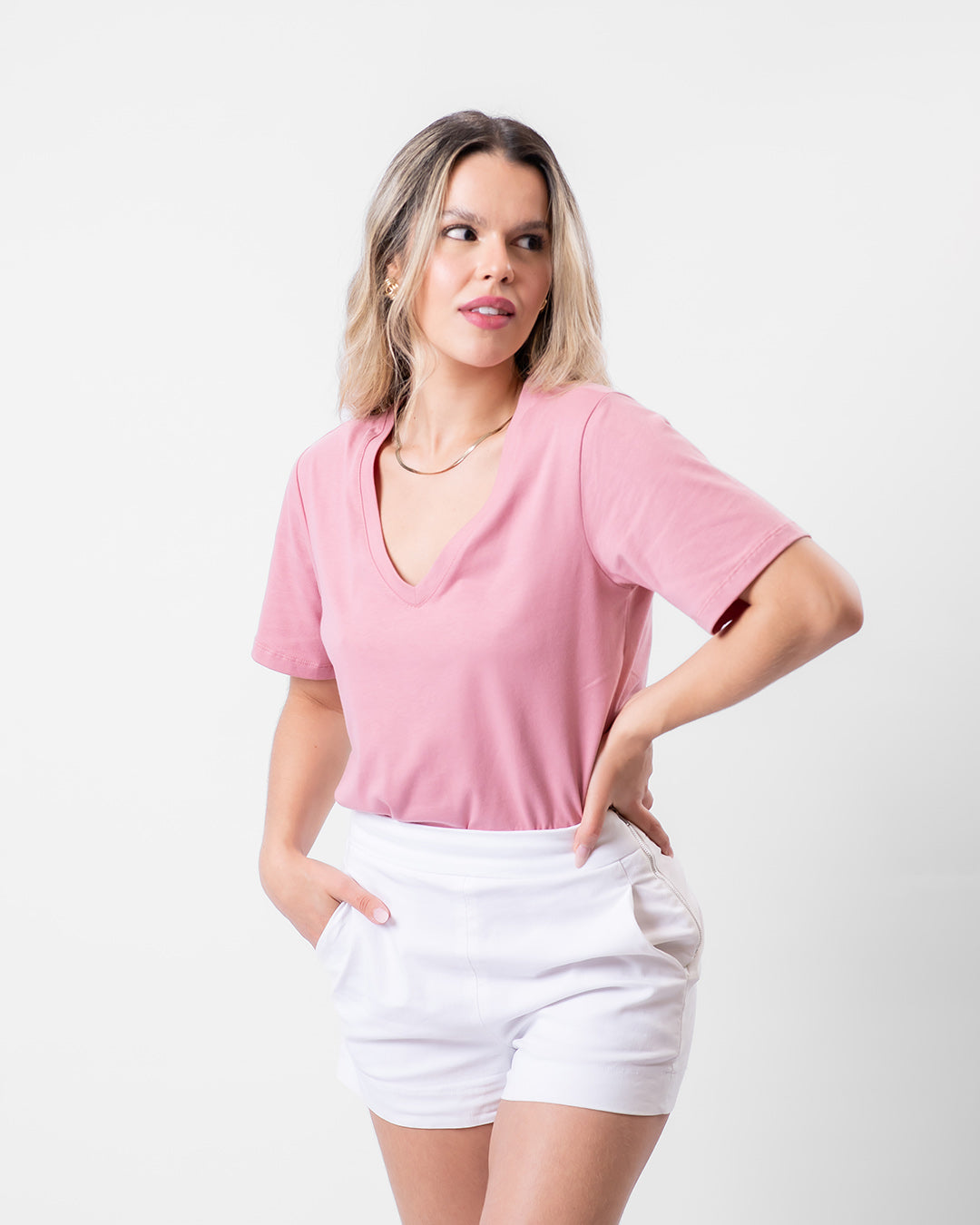 Camiseta de Algodão Premium Gola V Rosa
